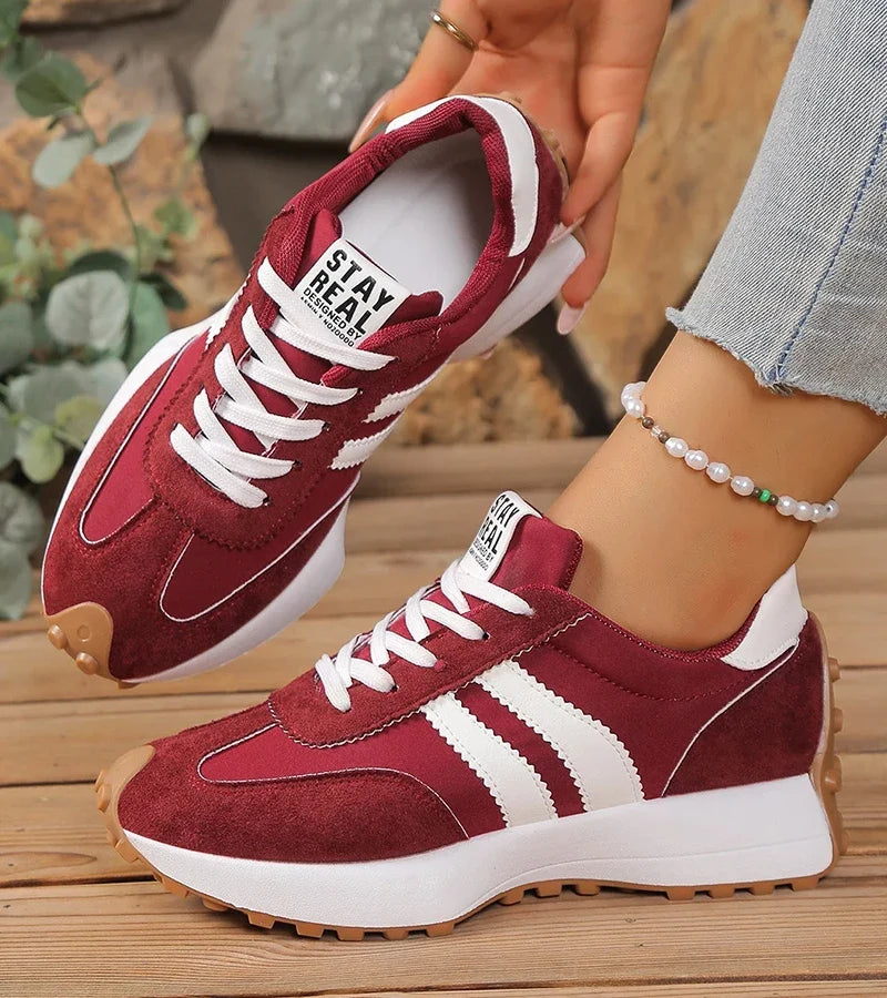 Elena | Sneakers with Intelligent Fatigue-Reducing Sole