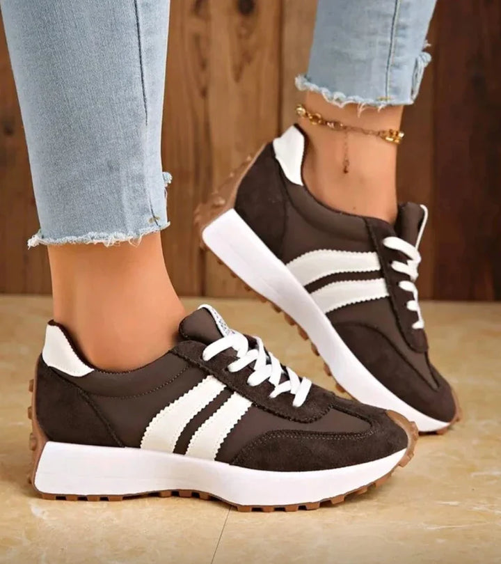 Elena | Sneakers with Intelligent Fatigue-Reducing Sole