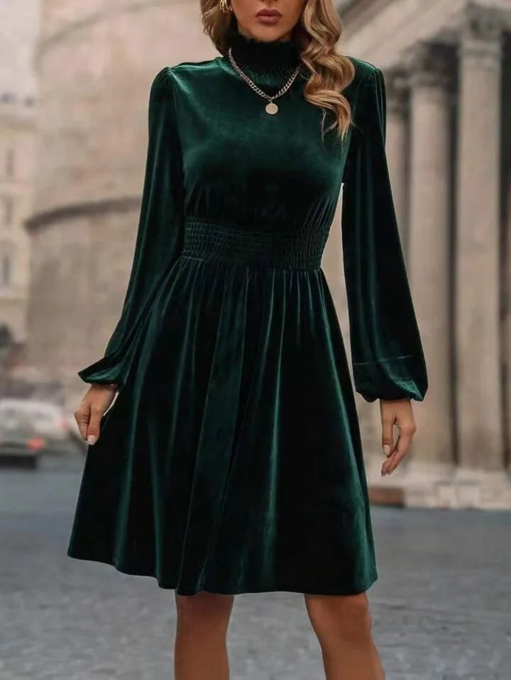 Women’s Elegant Turtleneck Midi Dress – Bella