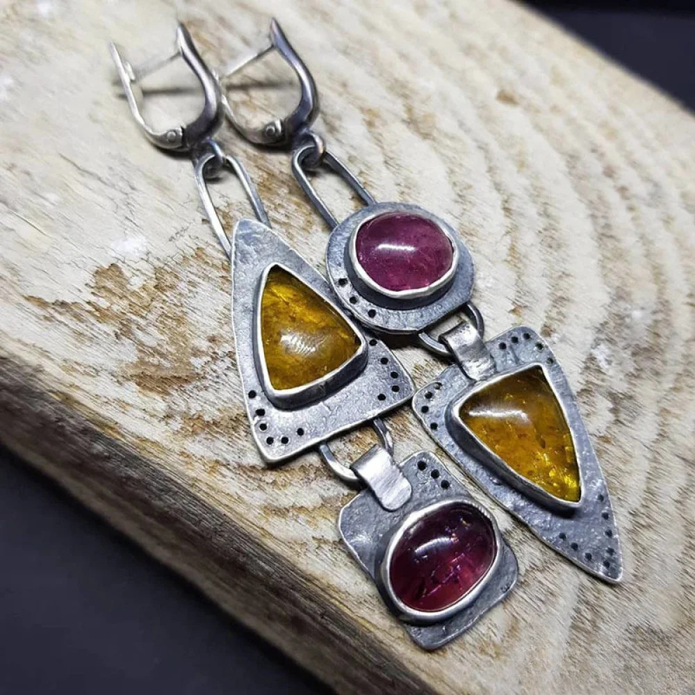Retro™  |  Triangular Geometric Earrings