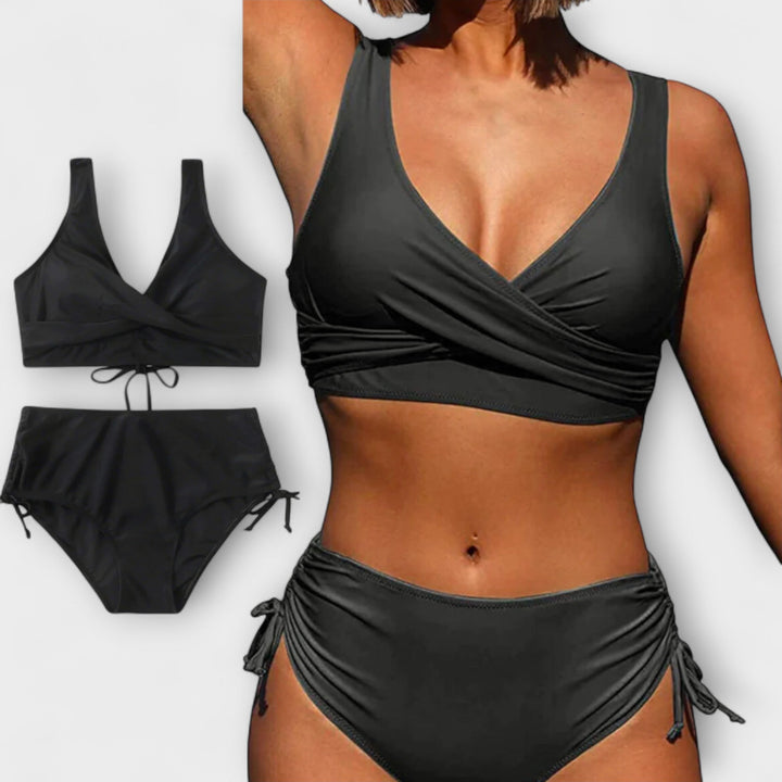 Irena | Elegant two-piece bikini that flatters the figure