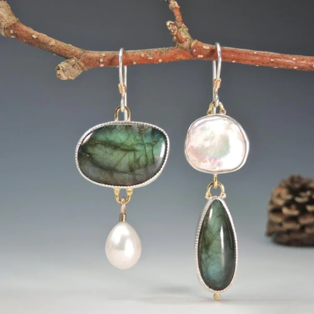 Retro™  |  Stein Earrings