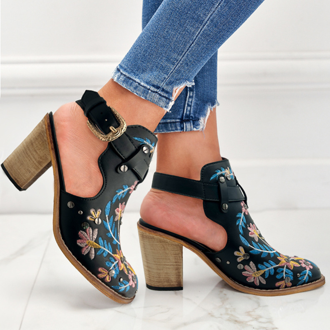 Nina - Floral Embroidery Shoes