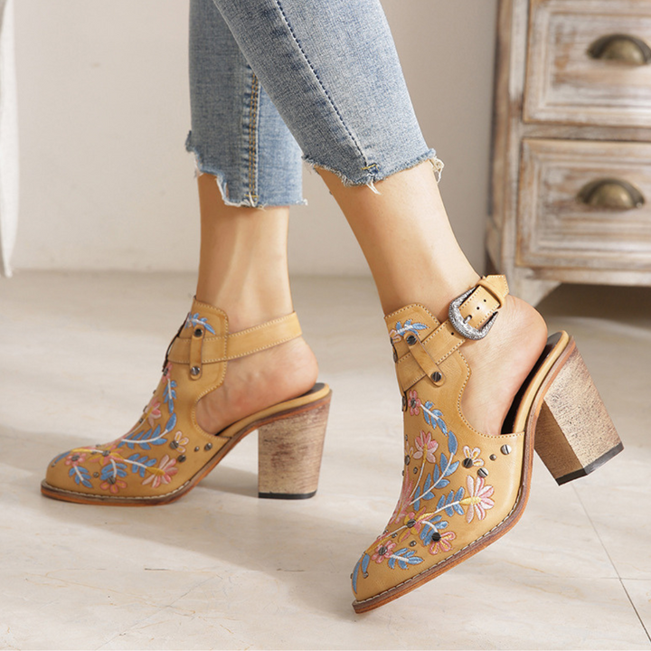 Nina - Floral Embroidery Shoes