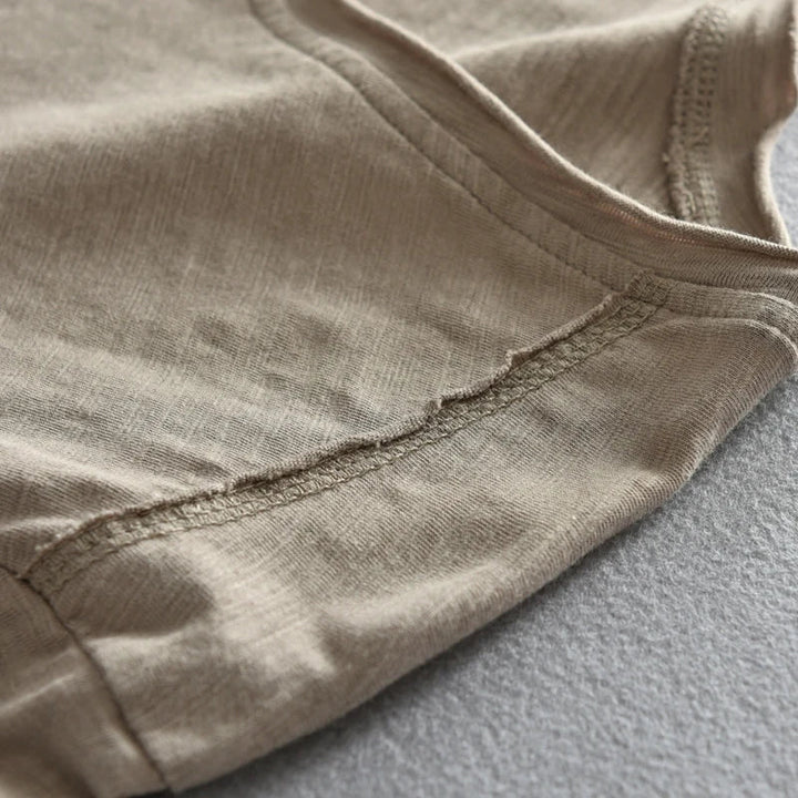 Claus - V-Neck T-Shirt - Comfortable - Men