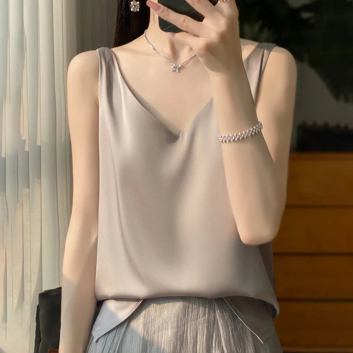 Elegant Women's Top – Dyoza