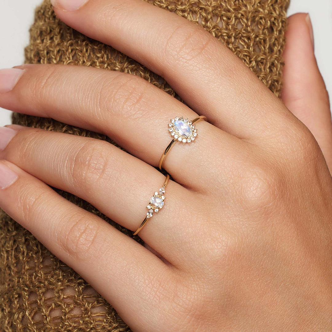 Lioravelle™  |  Violet Diamond Ring