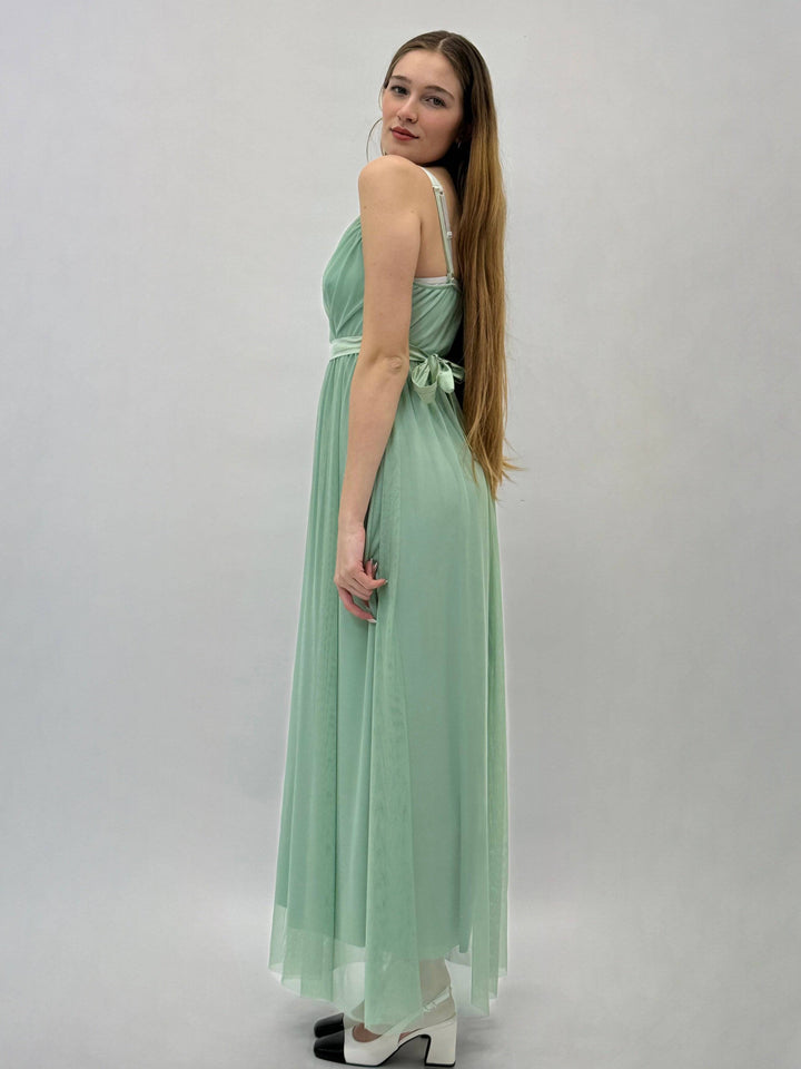 Gisella™ flowing dress by Emma & Rose Cape Town, elegant abiti with soft fabric and a flattering silhouette.
