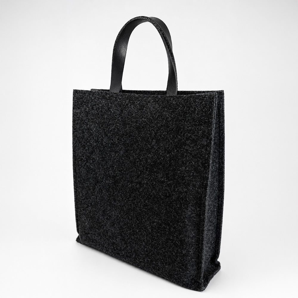 Felt bag with leather handles – durable and versatile