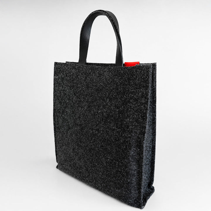 Felt bag with leather handles – durable and versatile