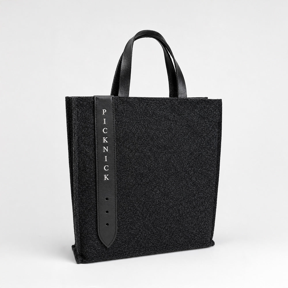 Felt bag with leather handles – durable and versatile