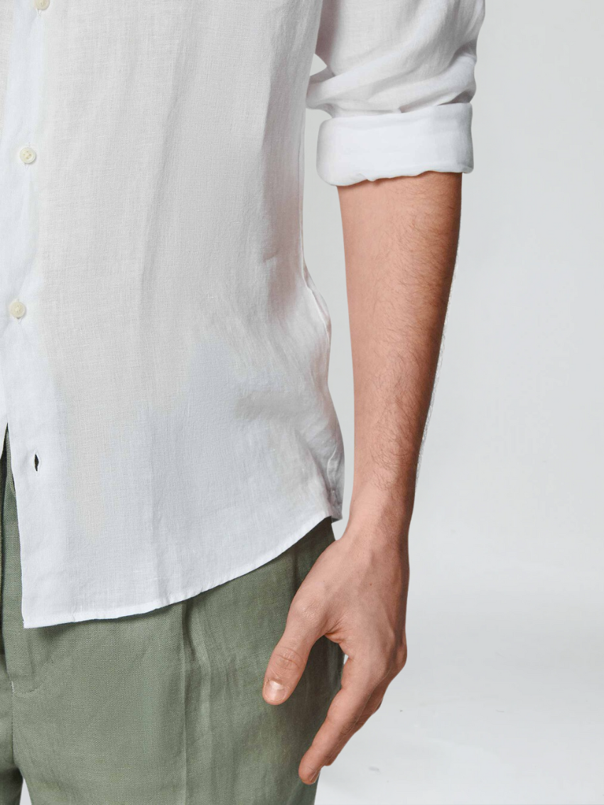 Linen Shirt with Relaxed Fit and Long Sleeves for Men, view 4 - Elena Harper