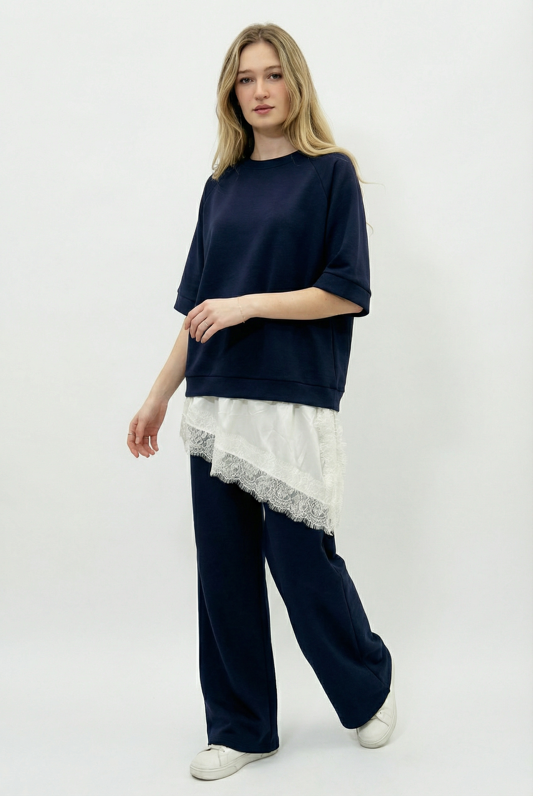 Chantelle™  |  Complete Sweatshirt Trousers Elegance