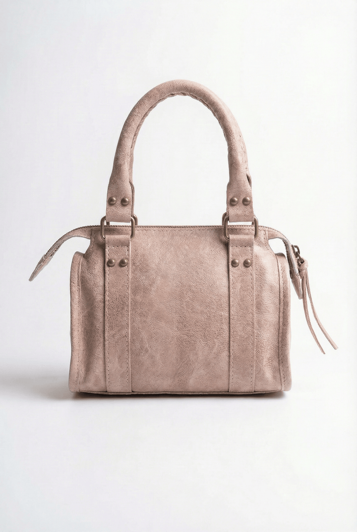 Genuine leather Borsa Daniëlle by Emma & Rose Cape Town, stylish Italian-designed handbag with elegant craftsmanship.
