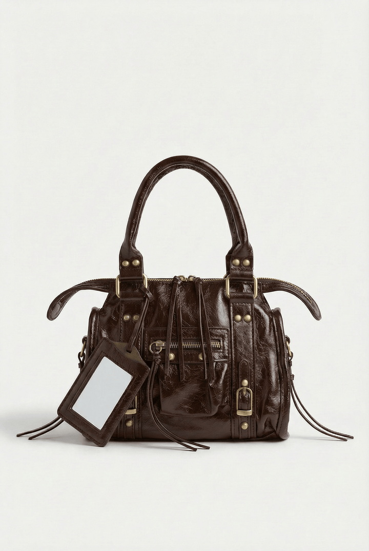Genuine leather Lize handbag by Emma & Rose Cape Town featuring a sleek design and structured shape, perfect for stylish everyday use.