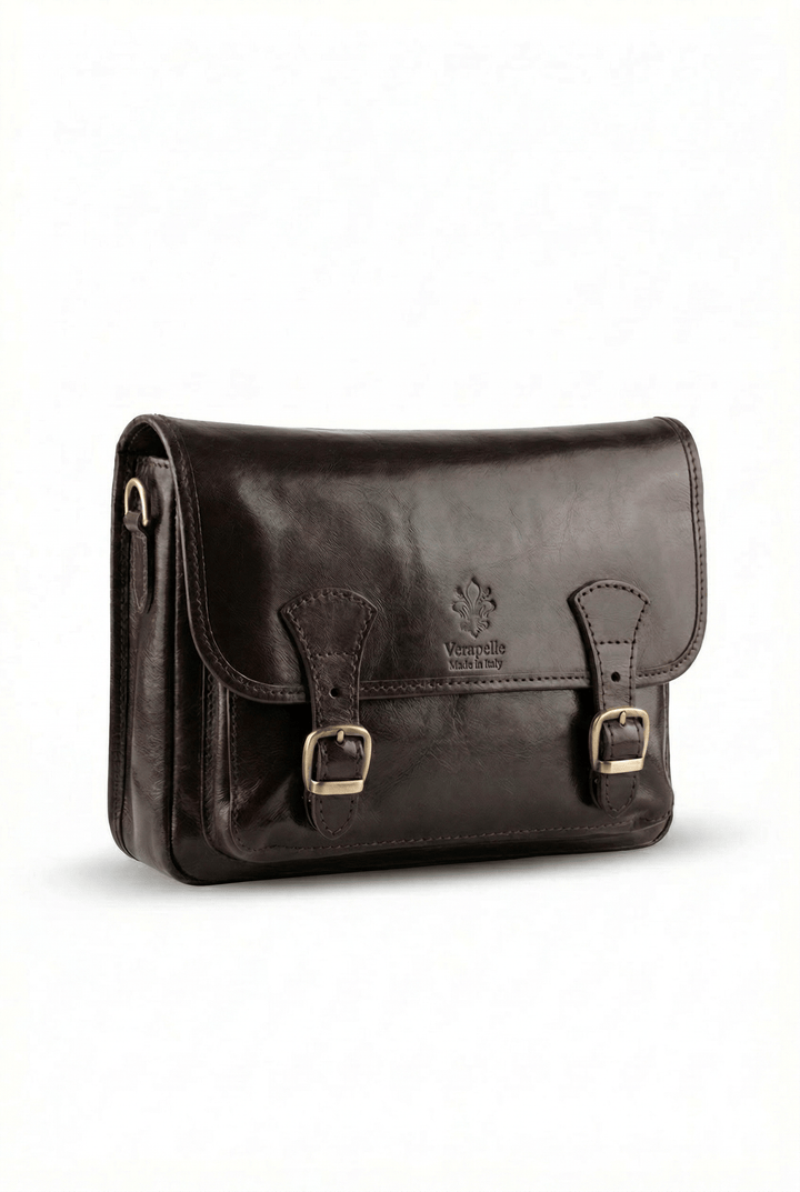 Noa™ Emma & Rose Cape Town genuine leather bag with sleek design and sturdy handle, showcasing a classic style for everyday use.
