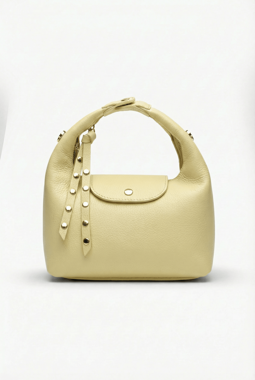 Emma & Rose Cape Town Ilse™ genuine leather handbag with sleek design and detailed stitching, stylish accessory for everyday use.