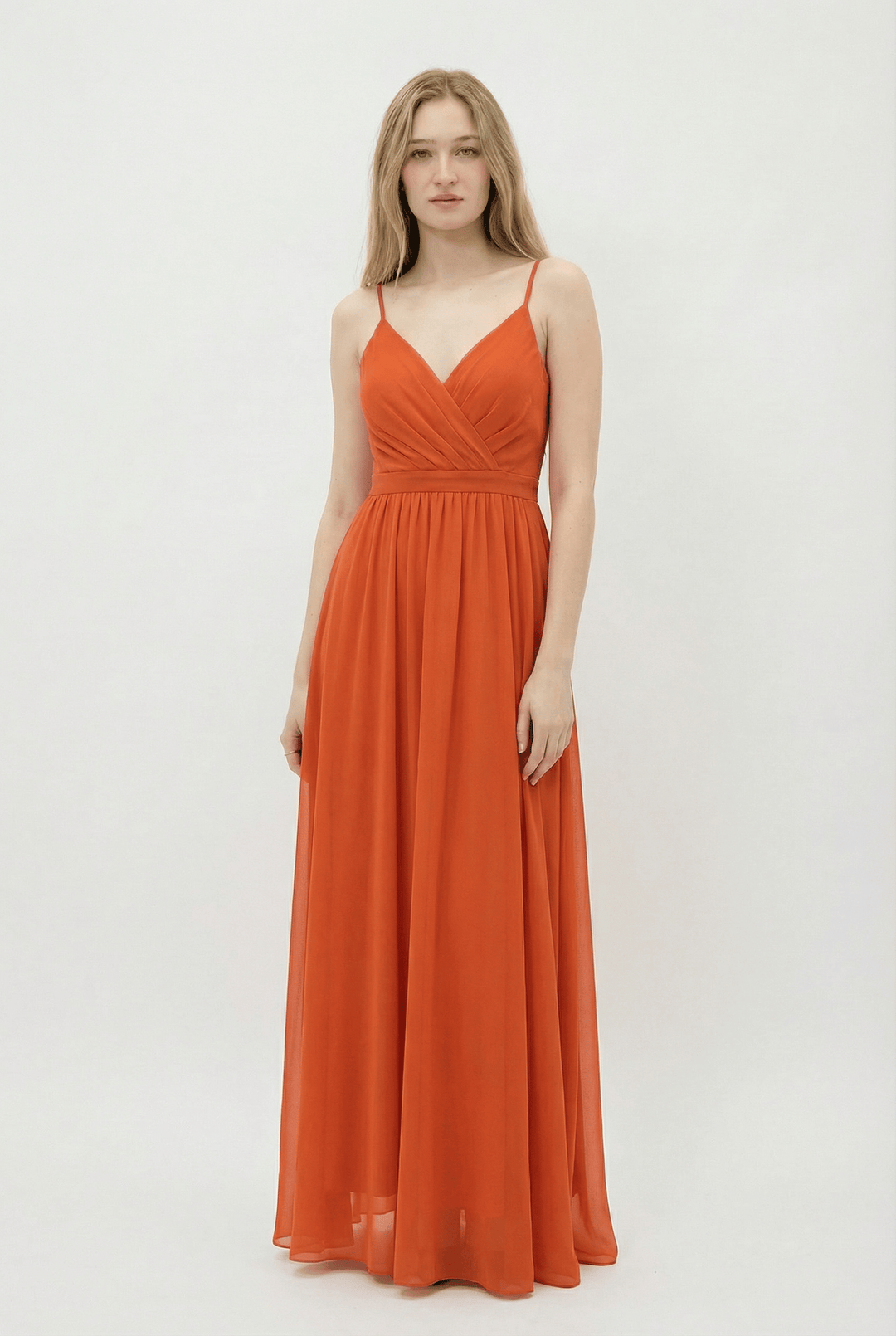 Gisella™ flowing dress by Emma & Rose Cape Town, elegant abiti with soft fabric and a graceful silhouette.
