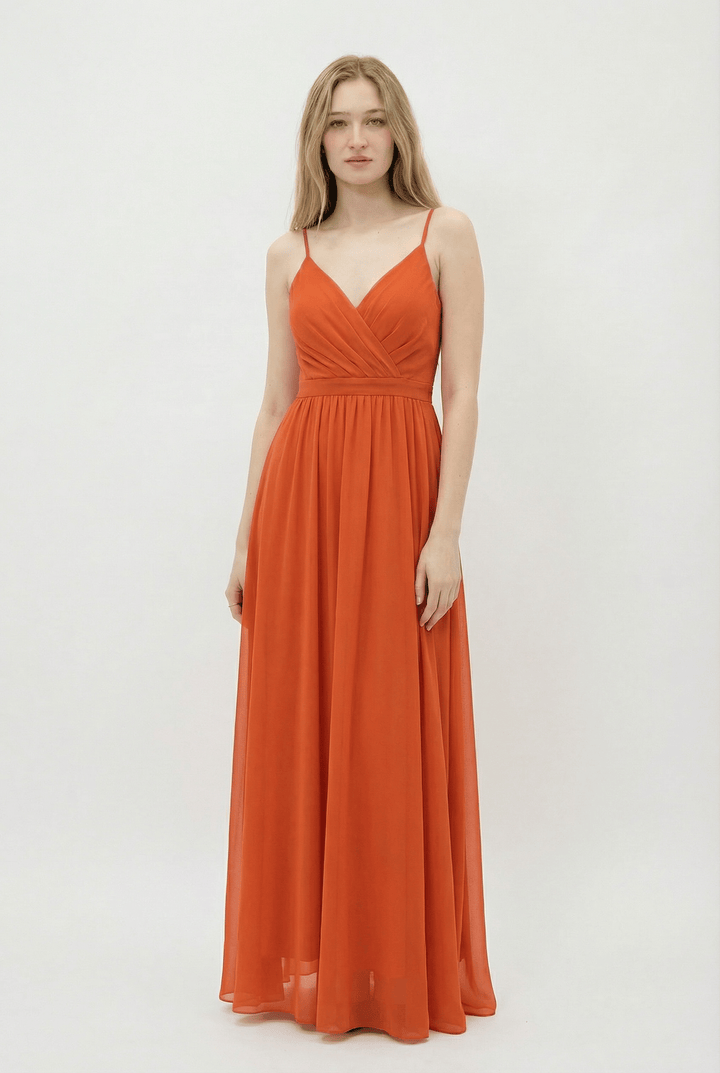Gisella™ flowing dress by Emma & Rose Cape Town, elegant abiti with soft fabric and a graceful silhouette.