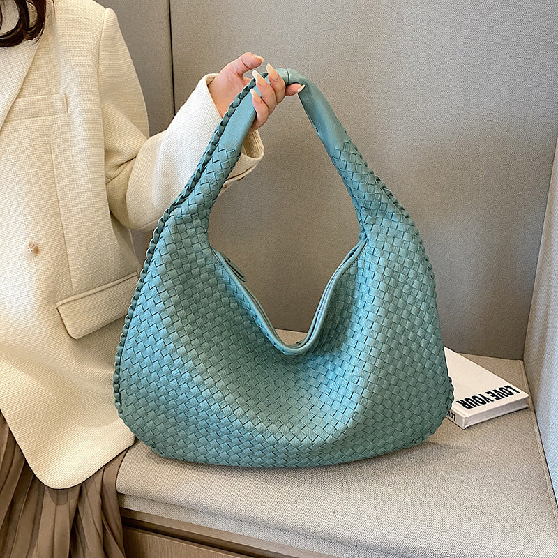 Woven Leather Hobo Bag for Women – Elegant Woven Shoulder Bag