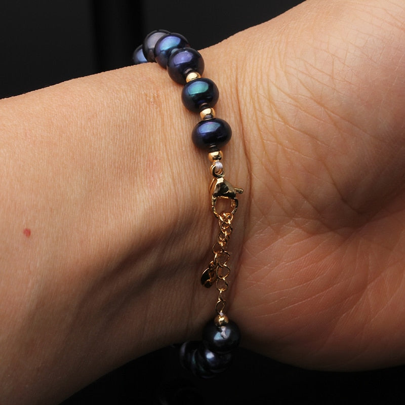 Chérie - Pearl Charm Bracelet