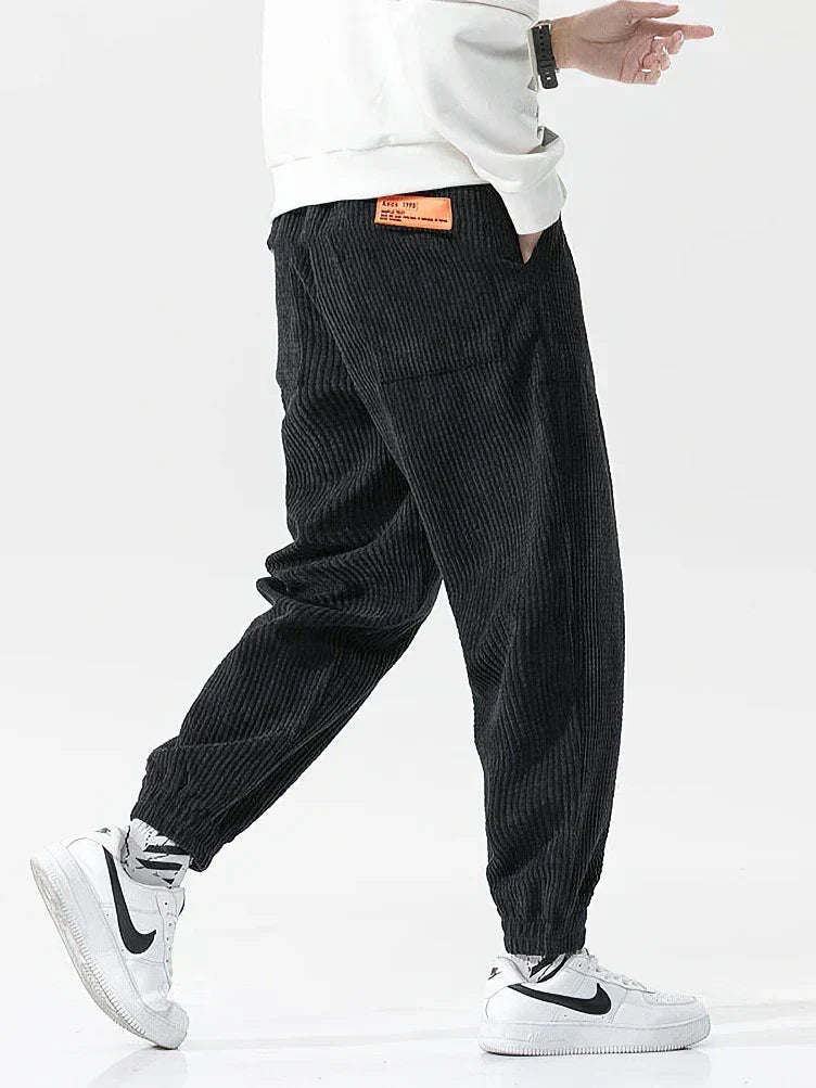 Men's Jogging Pants Relaxed Fit with Side Pockets and Drawstring Waist