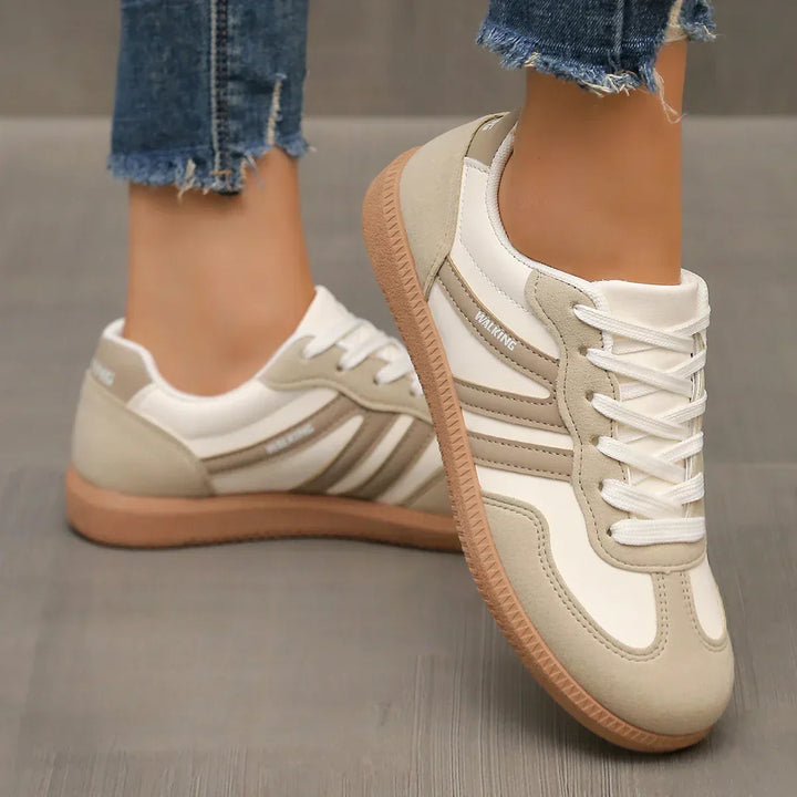 María | Women's Lace-Up Trainers with Brown Flat Sole