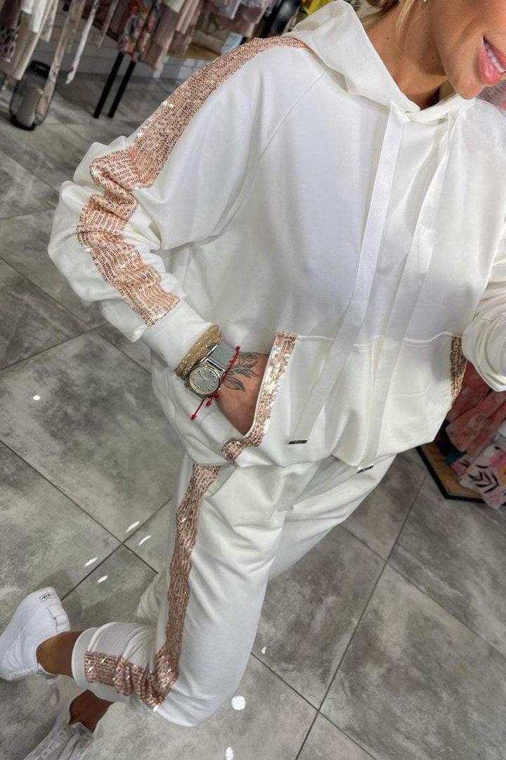Hoodie Set for Women | Complete Two-Piece & Relaxed Comfort