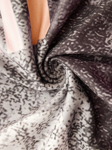 CHANDRIA – MODERN ZIP FRONT BLOUSE