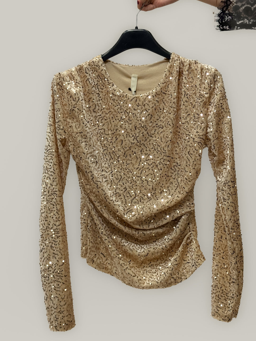 Lara™  |  Long Sleeve All-Over Top