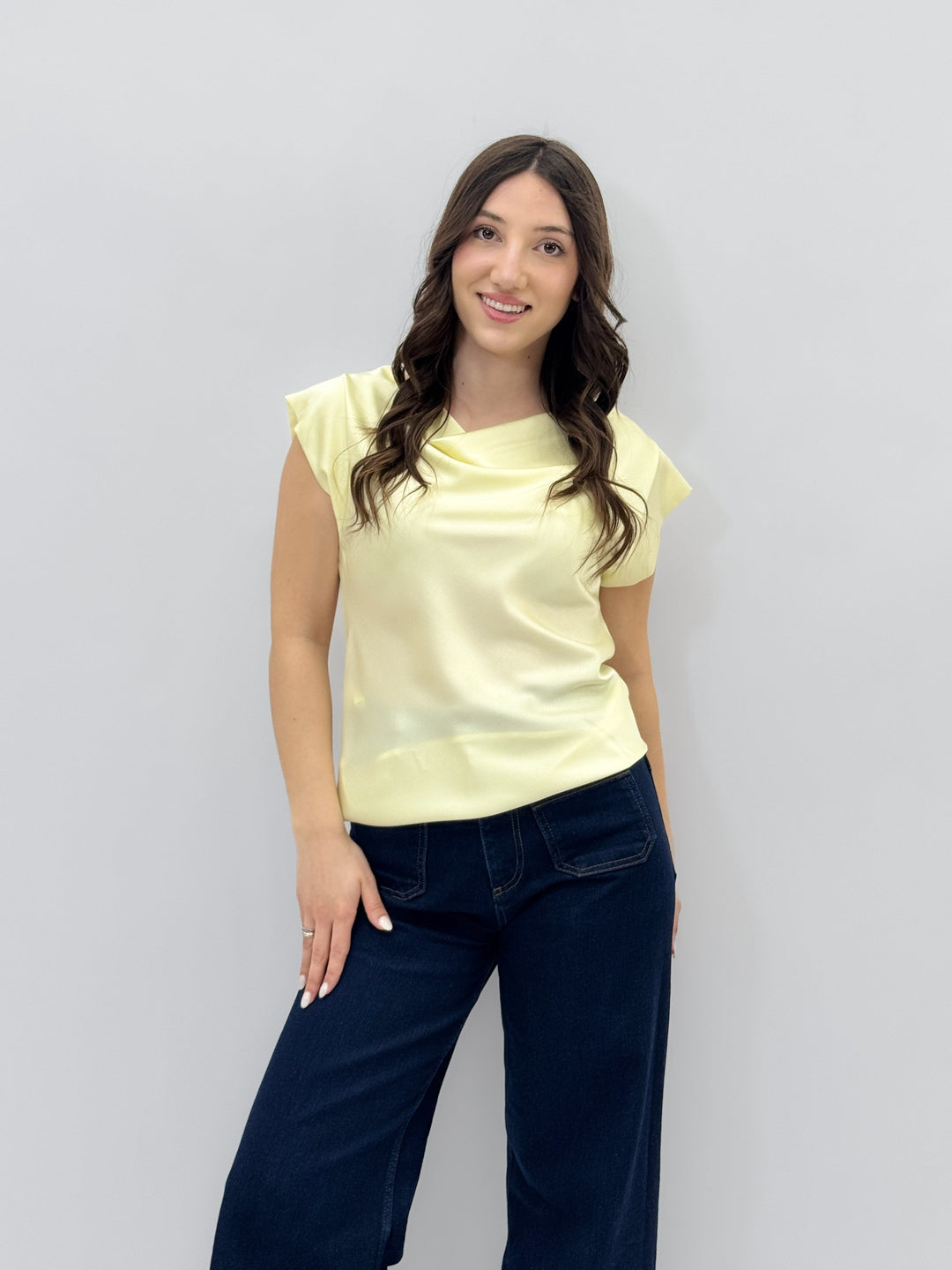 Francien™  |  Top Neckline
