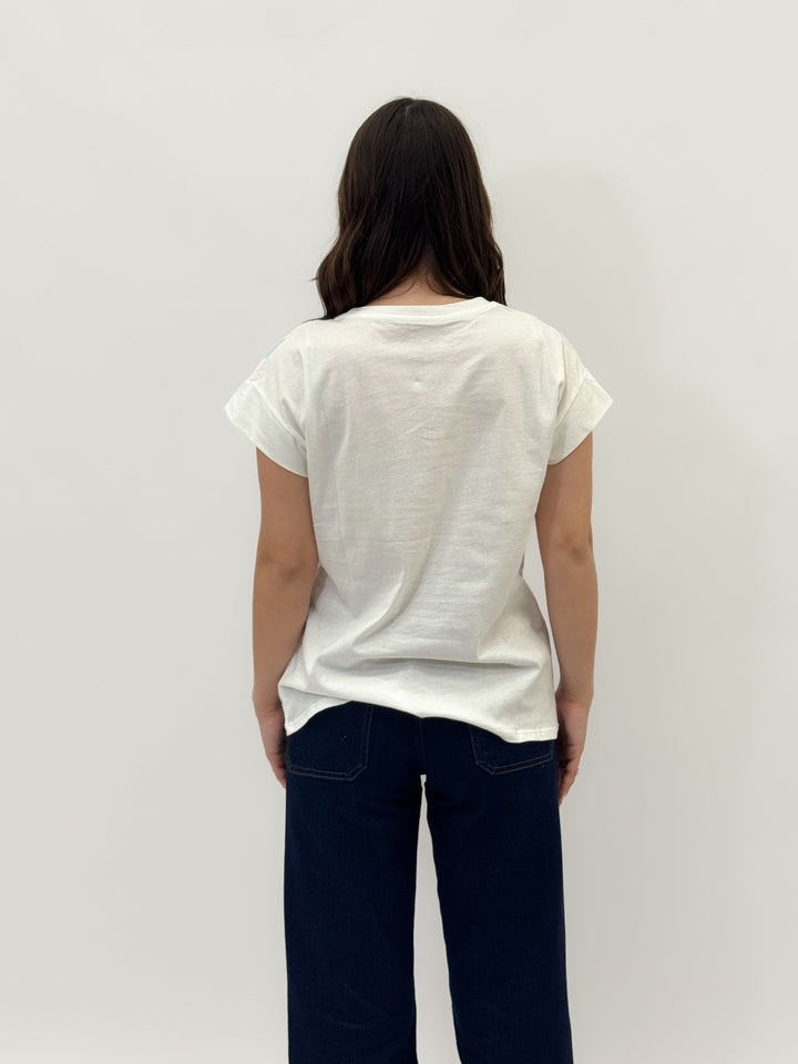 Esmé™  |  soft luxurious fabrics T-shirt Snoopy Print