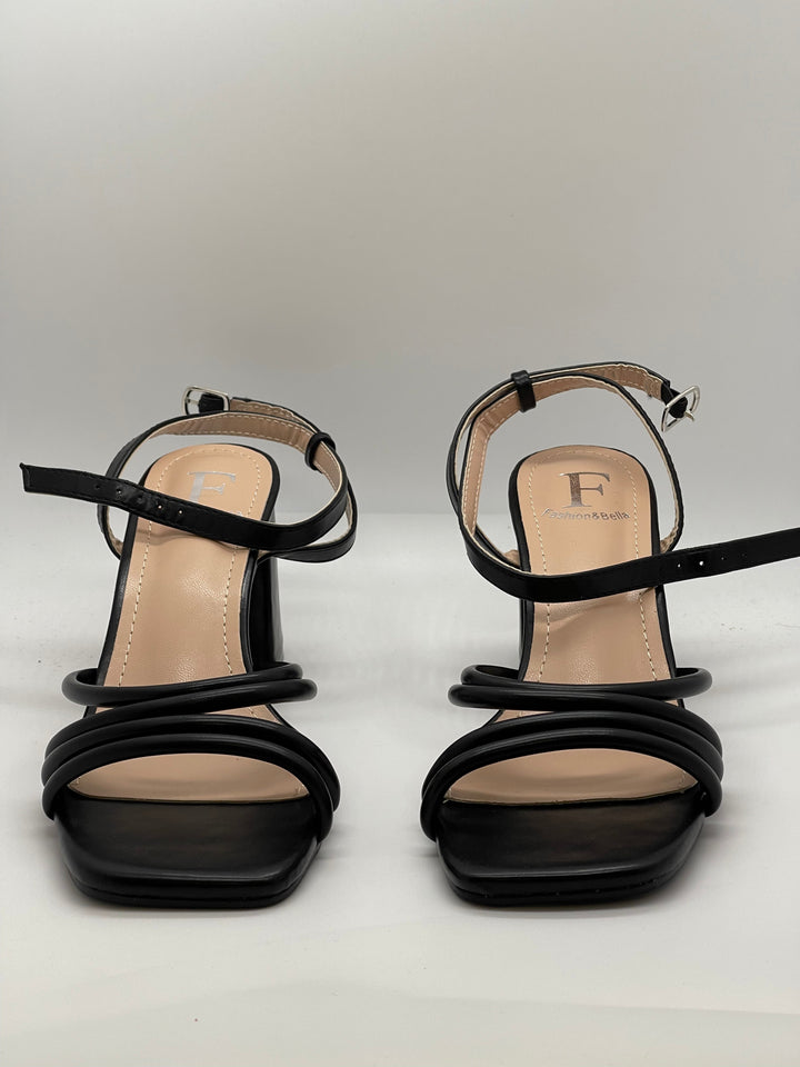 Saskia™  |  Wide Heel Sandals Straps