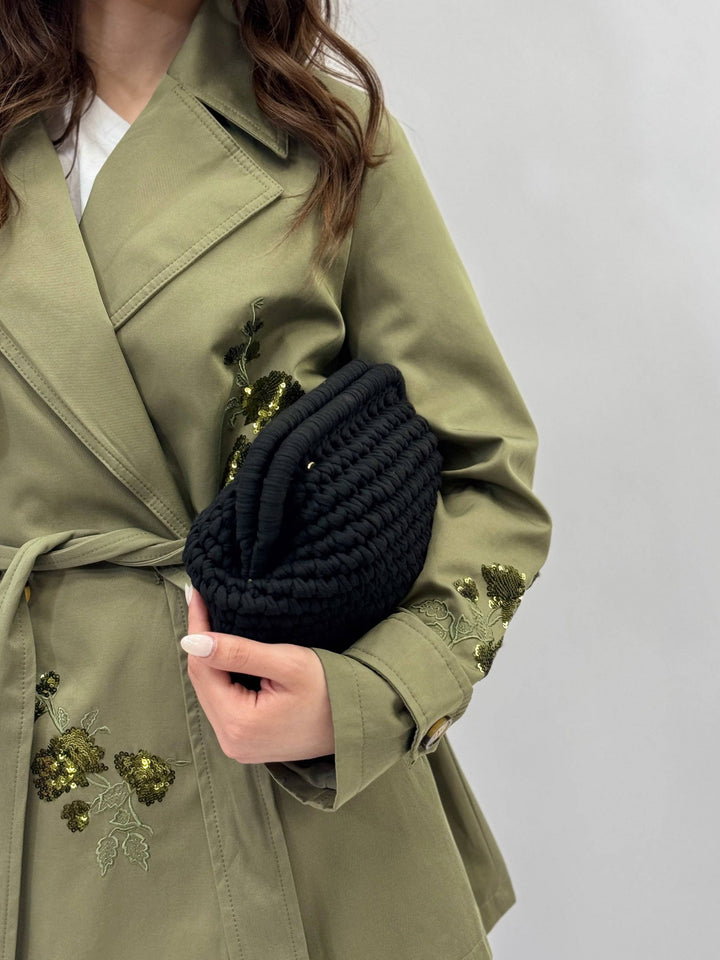 Emma & Rose Cape Town Fleur™ crochet bag with artisan craftsmanship, featuring intricate crochet details and stylish design.