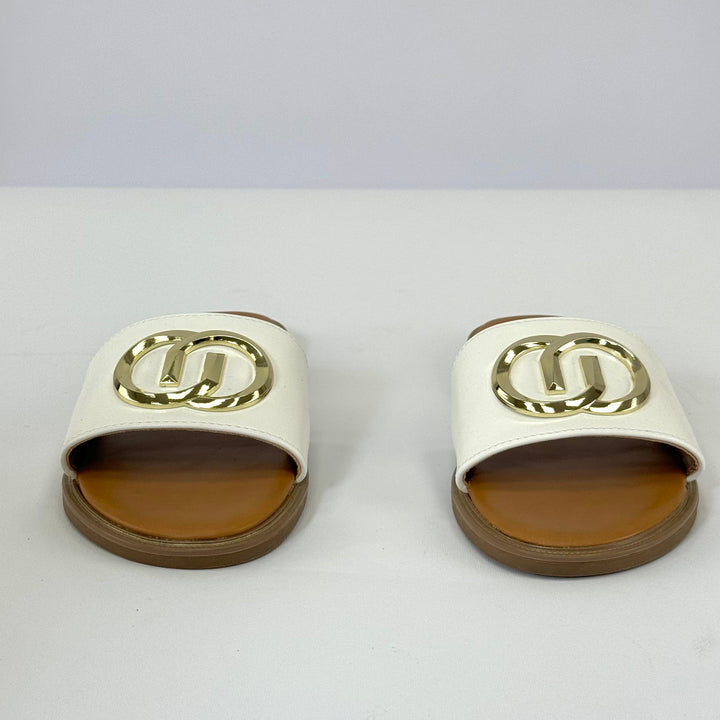 Gg™  |  Logo Slippers