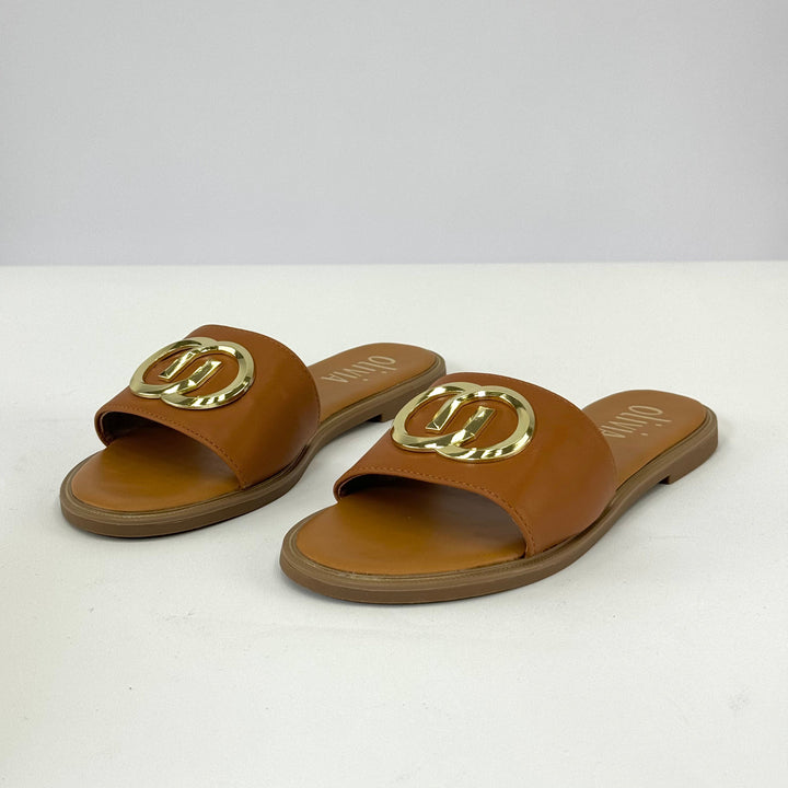 Gg™  |  Logo Slippers
