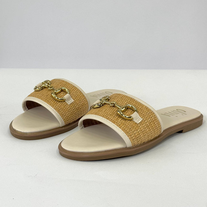 Jacoba™  |  Sandals Hooks
