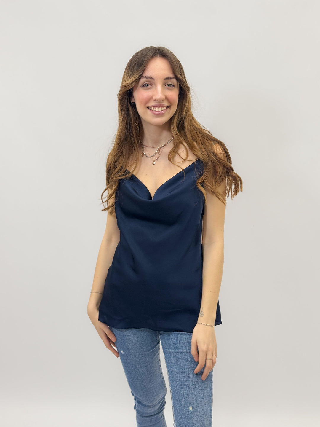 Hester™  |  Top Neckline
