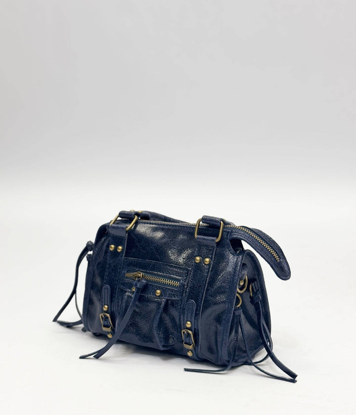 Genuine leather Daniëlle™ borse bag by Emma & Rose Cape Town with Italian craftsmanship, showcasing a stylish design and quality finish.