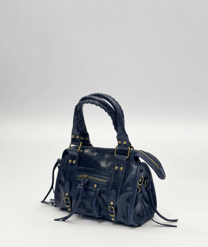 Genuine leather Borsa Daniëlle by Emma & Rose Cape Town, stylish Italian-designed handbag with elegant craftsmanship.