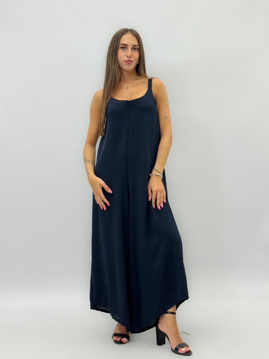 Wendy™  |  V-neck Jumpsuit