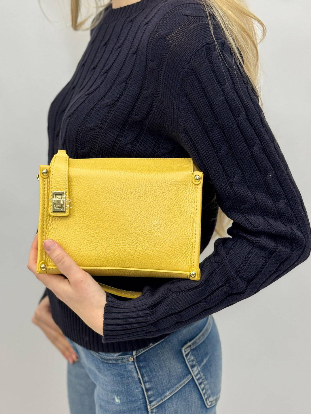 Genuine Italy Elena Bag by Emma & Rose Cape Town, stylish brown leather borse with sleek design and top handle.