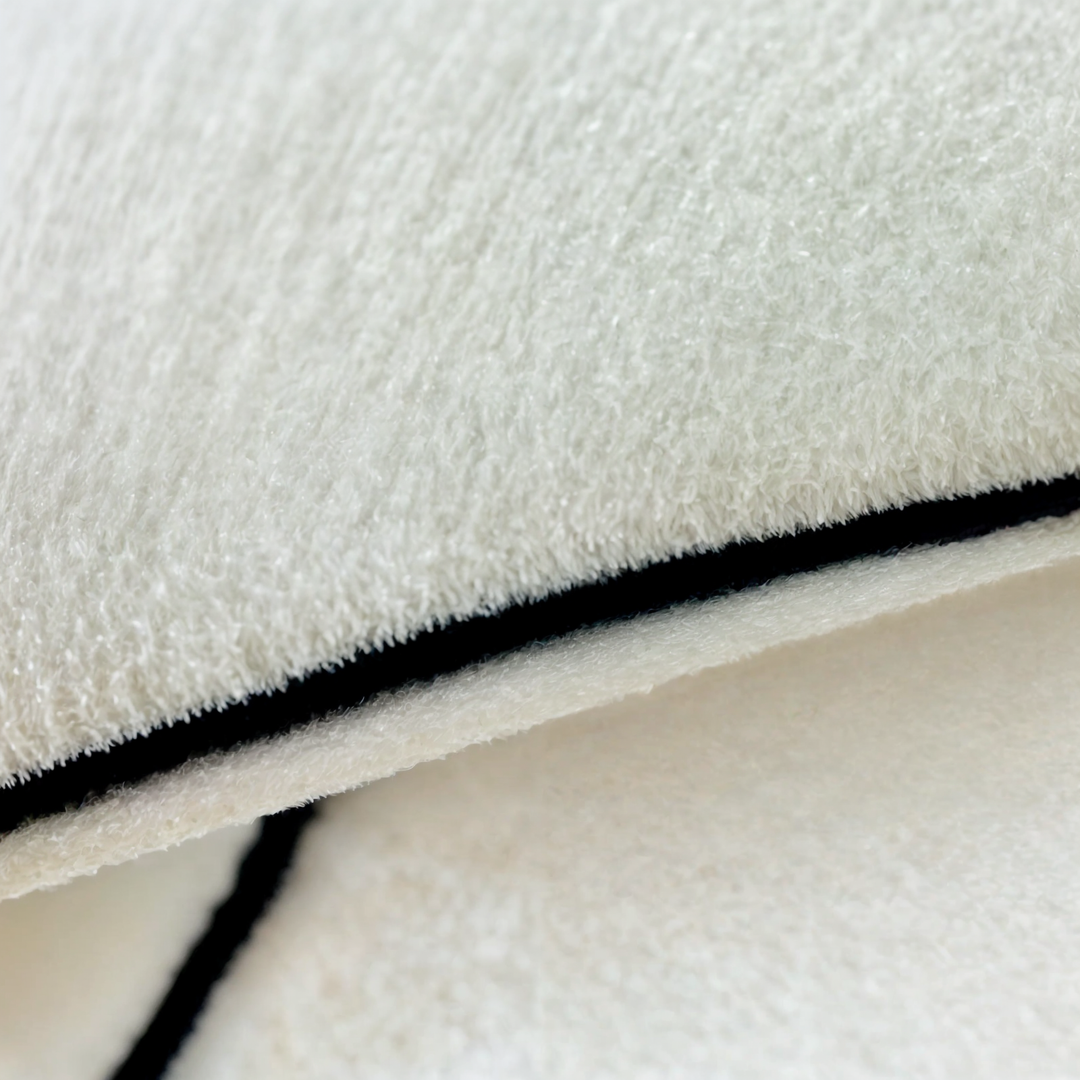 Hayle Rug: Round wool rug with irregular shape and minimalist style, view 2 - Elena Harper