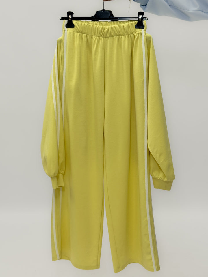 Renske™  |  Complete Sporty Chic