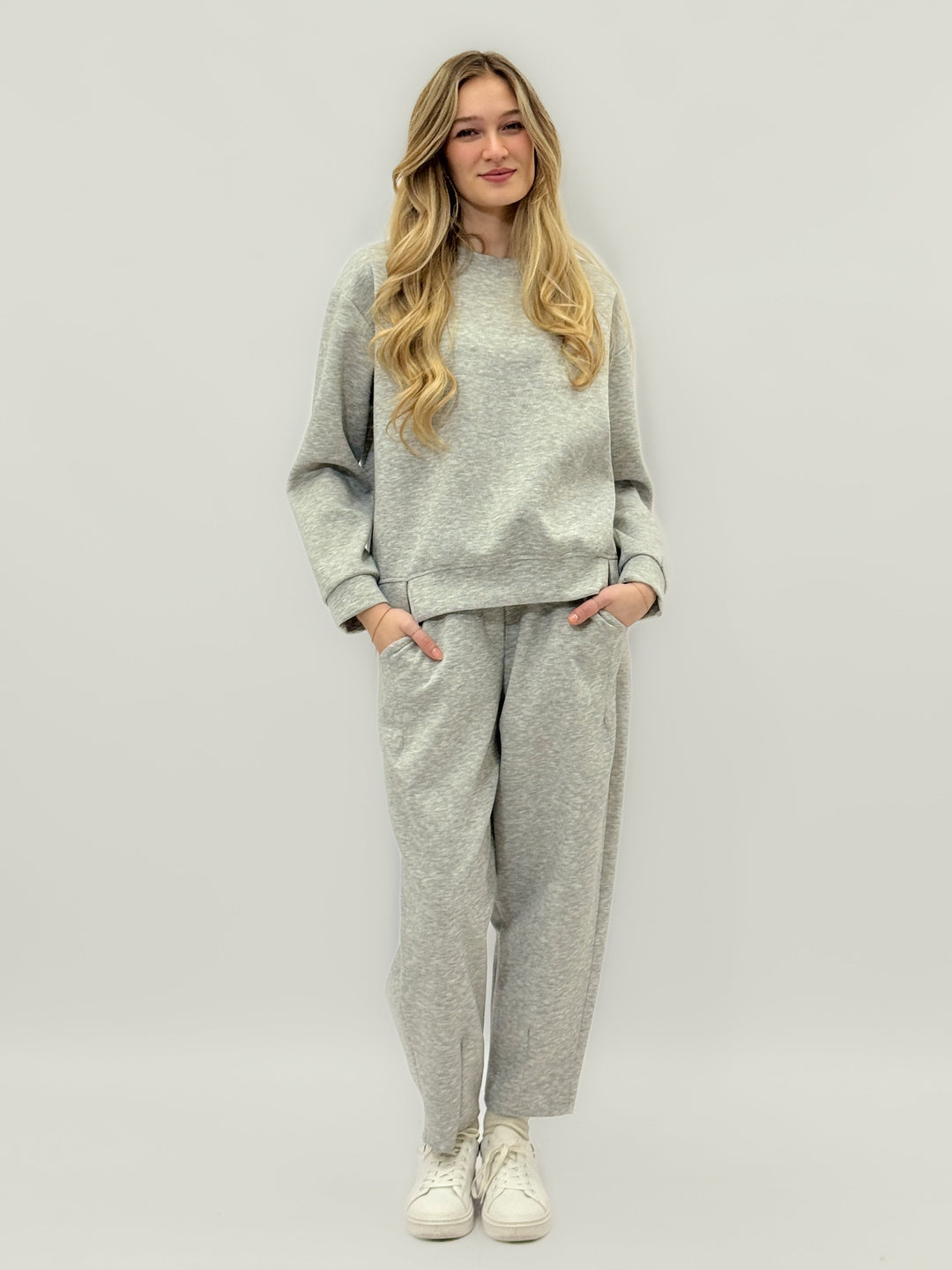 Doreen™  |  Complete Women's Outfit Pockets