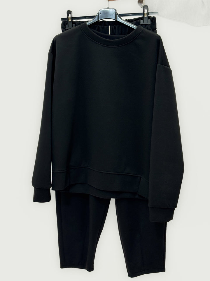 Doreen™  |  Complete Women's Outfit Pockets