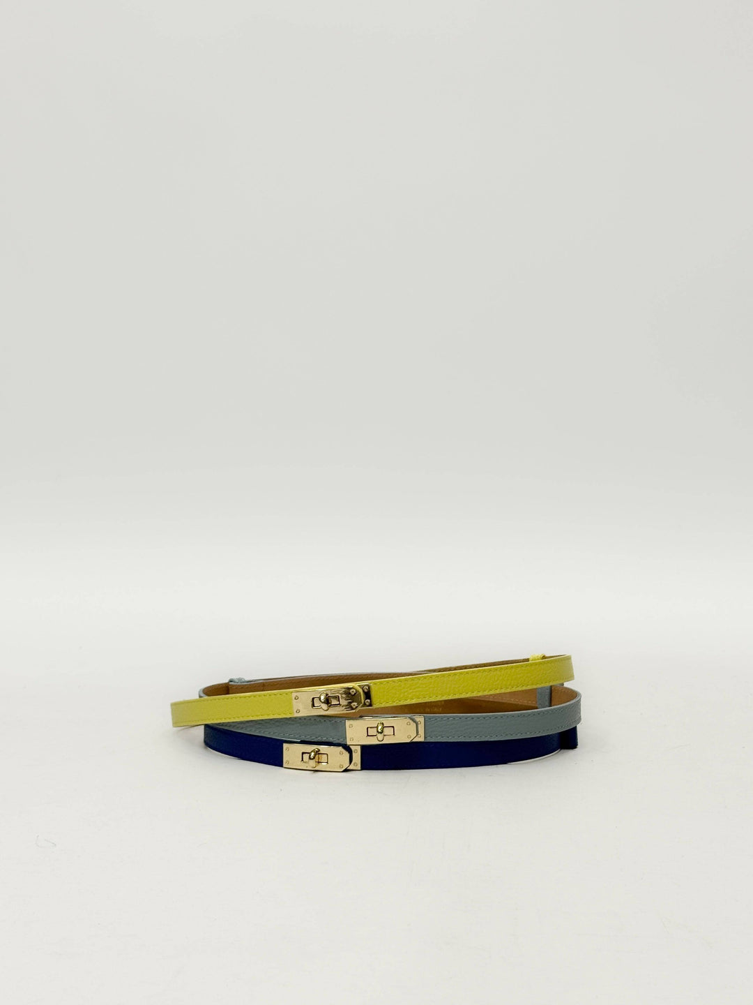 Emma & Rose Cape Town Kees™ genuine leather belt buckle accessory with intricate metal design and polished finish.