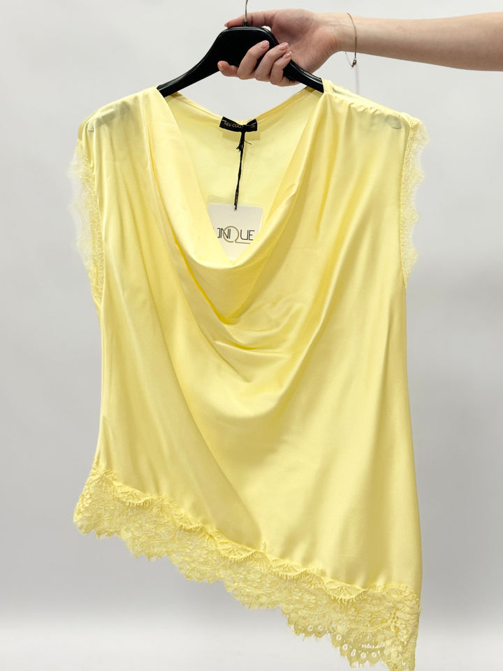 Francien™  |  Top Satin Soft Details