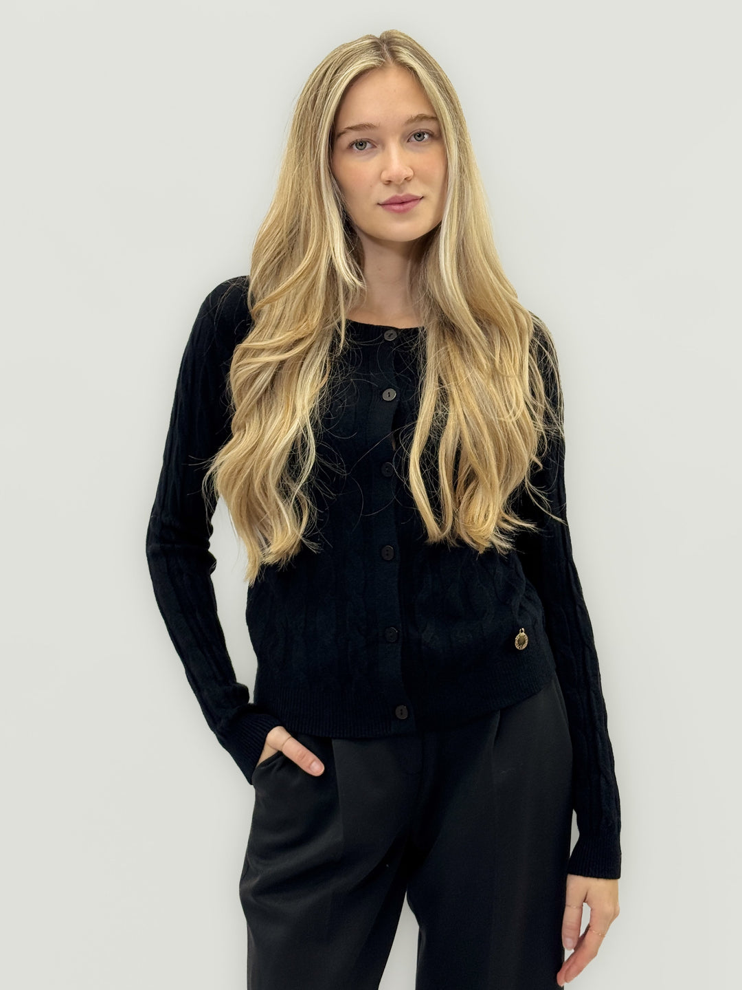 Paulien™  |  Cable Knit Cardigan Elegance