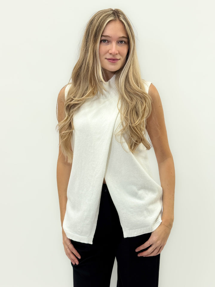 Renske™  |  Crossed Gilet High Refined